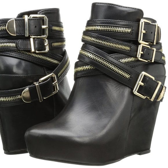 BCBGeneration Shoes - GUC! BCBGeneration "Anders Black Silky" Bootie